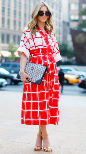 MUCHO MÁS QUE VERSE BIEN